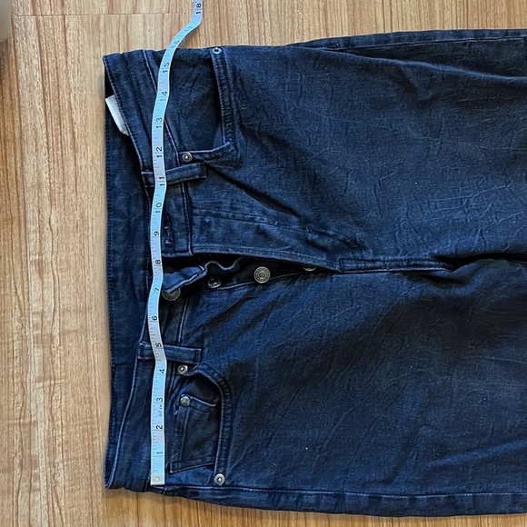 H&M Highwaisted Black Jeans - Picture 7 of 12